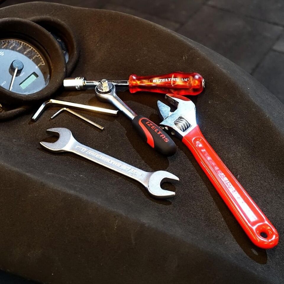 İZELTAŞ MOTOSİKLET BAKIM SETİ