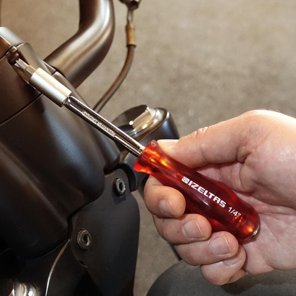 İZELTAŞ MOTOSİKLET BAKIM SETİ