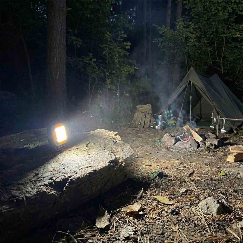 PANTHER PT-6217 USB Şarjlı El Feneri 3W 16 SMD Led 500 Lumen Beyaz Sarı Kırmızı Işık SOS Modu Taşınabilir Kamp Feneri