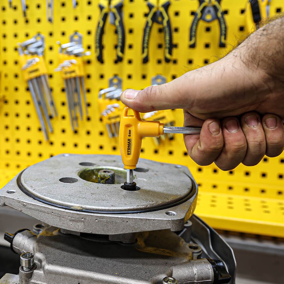 RTR RH03855 T Tipi Alyan Takımı 7’li HEX Key CS Karbon Çelik 2-8 mm Ölçüler Ergonomik ve Dayanıklı Tornavida Seti